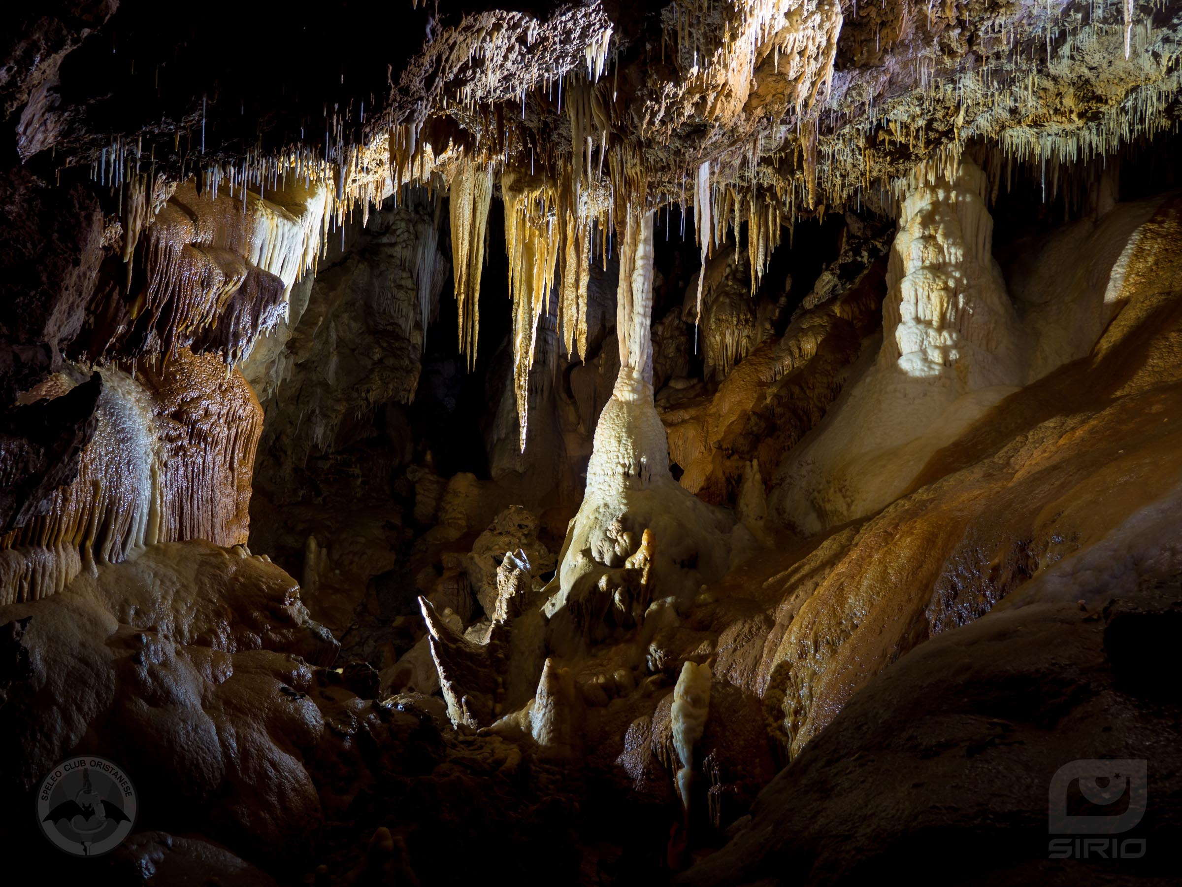 Cave chamber